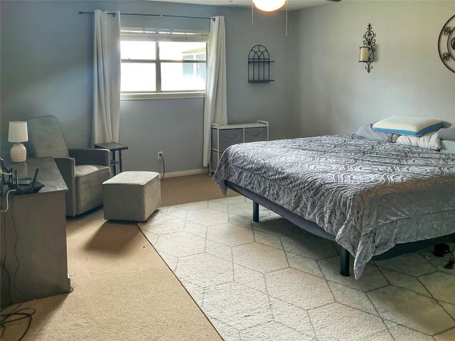 113 Flag Drive E, Lake Jackson, TX 77566