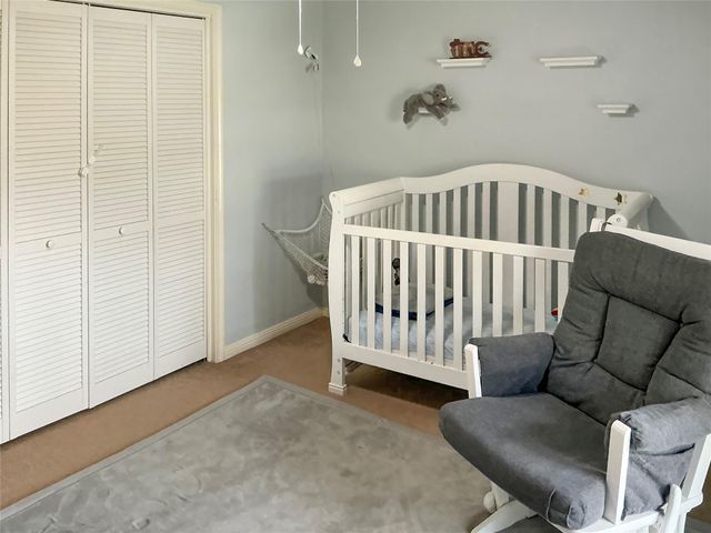 113 Flag Drive E, Lake Jackson, TX 77566