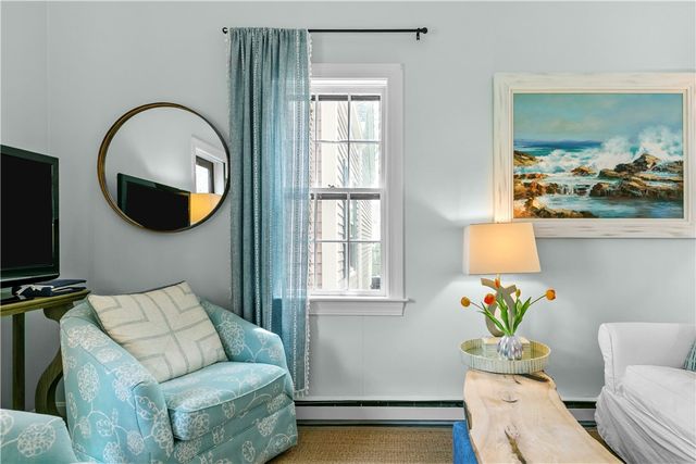 97 Narragansett Avenue C4, Newport, RI 02840