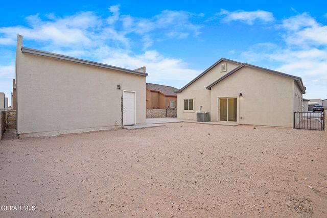 14305 Tobe Davis Drive, Horizon City, TX 79928