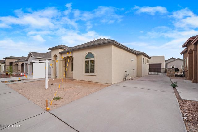 14305 Tobe Davis Drive, Horizon City, TX 79928