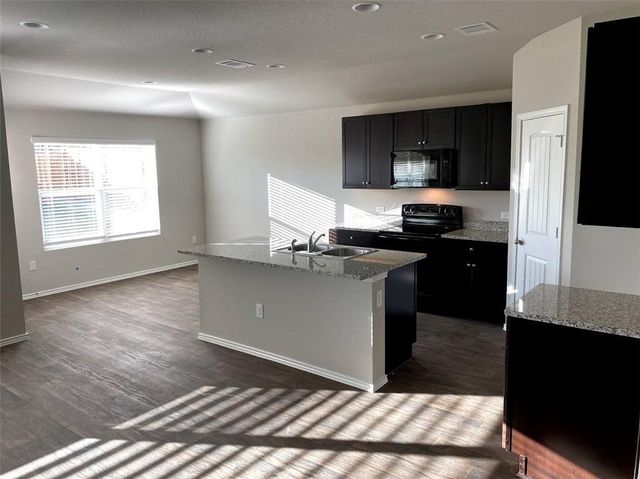 12901 Brahmin DR, Austin, TX 78724