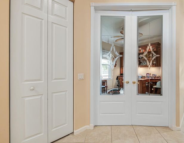 7727 Ocean Sunset Drive, Lake Worth, FL 33467