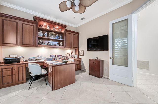 7727 Ocean Sunset Drive, Lake Worth, FL 33467