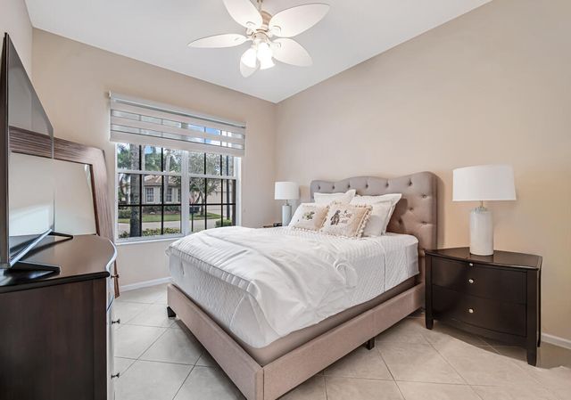 7727 Ocean Sunset Drive, Lake Worth, FL 33467