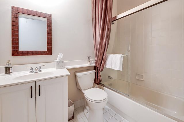 7727 Ocean Sunset Drive, Lake Worth, FL 33467