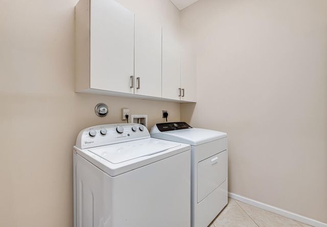 7727 Ocean Sunset Drive, Lake Worth, FL 33467