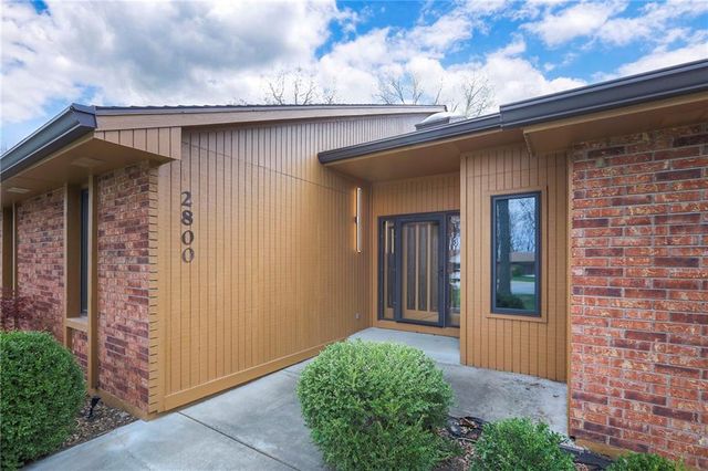 2800 Mohican Avenue, Independence, MO 64057