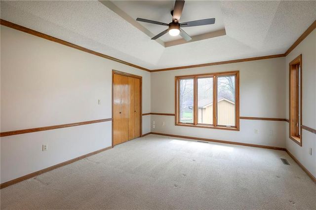 2800 Mohican Avenue, Independence, MO 64057