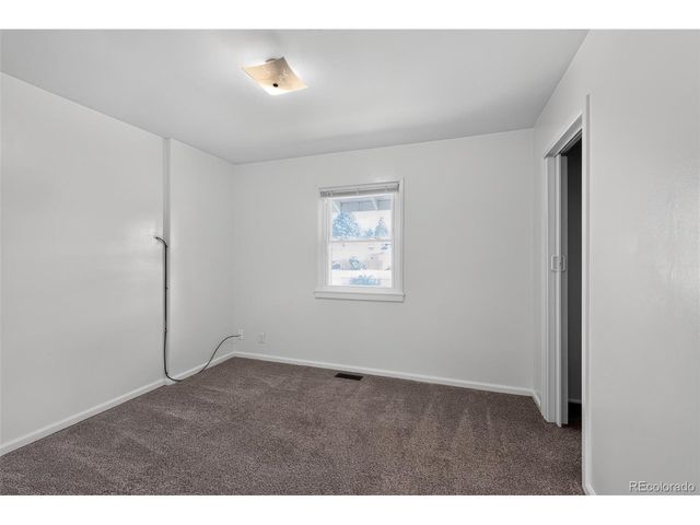 1730 Hoffman Way, Denver, CO 80229
