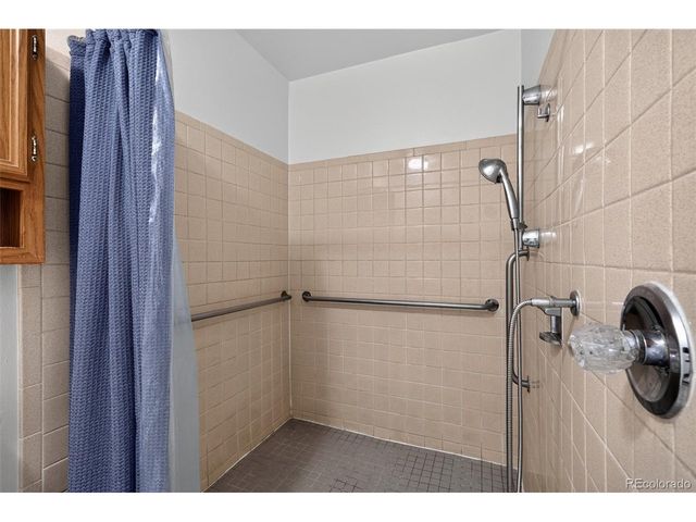 1730 Hoffman Way, Denver, CO 80229