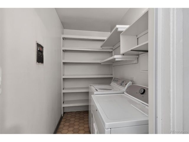 1730 Hoffman Way, Denver, CO 80229