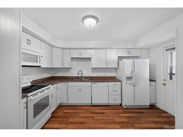 1730 Hoffman Way, Denver, CO 80229