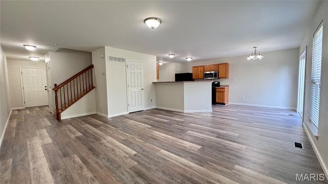722 Wayland Drive, O'fallon, MO 63366