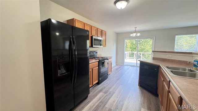 722 Wayland Drive, O'fallon, MO 63366