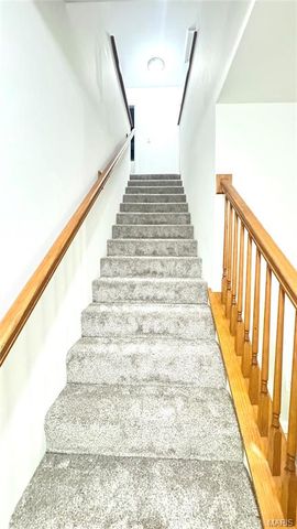 722 Wayland Drive, O'fallon, MO 63366