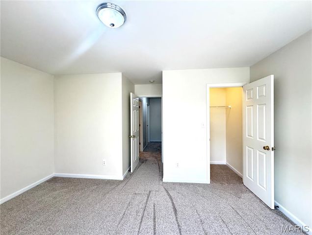 722 Wayland Drive, O'fallon, MO 63366