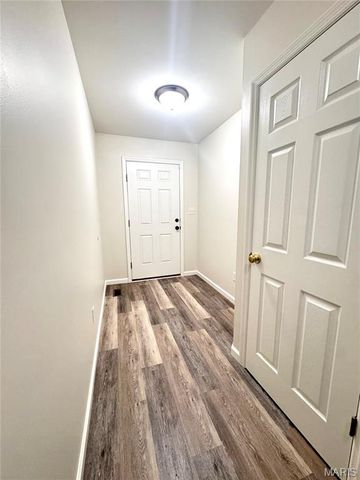 722 Wayland Drive, O'fallon, MO 63366