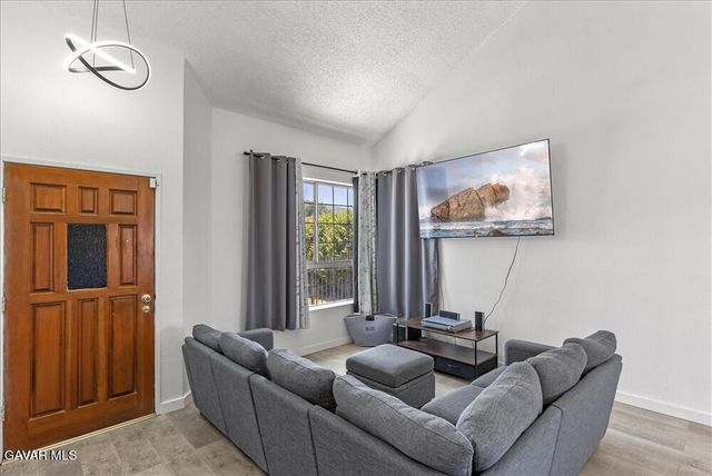 1134 Elm Street, Tehachapi, CA 93561