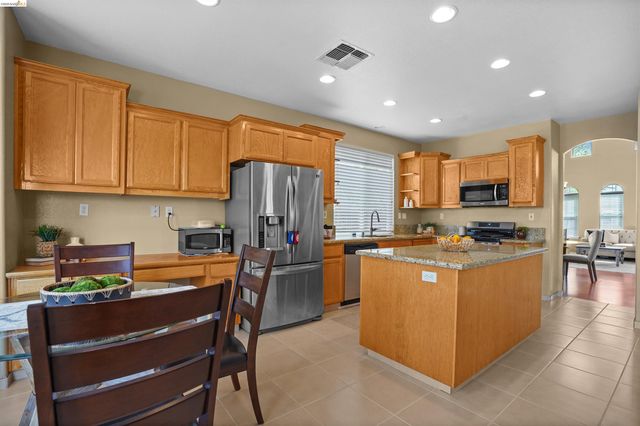 2497 Covelite Way, Antioch, CA 94531