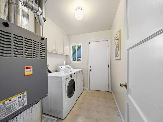 12100 Saraglen Drive, Saratoga, CA 95070