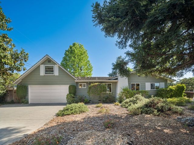 12100 Saraglen Drive, Saratoga, CA 95070