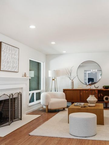 12100 Saraglen Drive, Saratoga, CA 95070