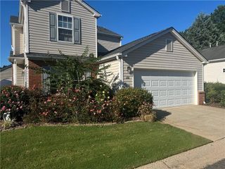 686 W Oaks Drive, Woodstock, GA 30188