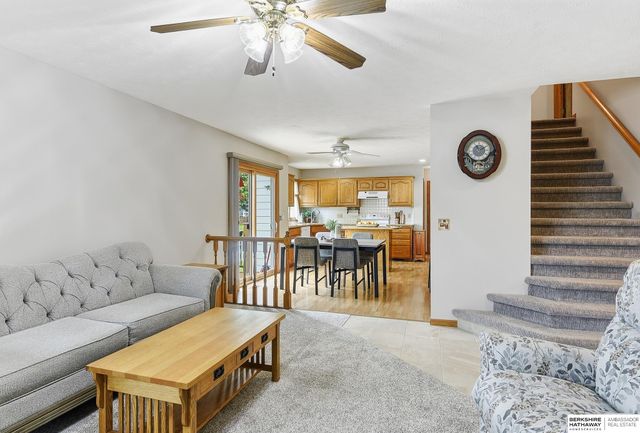 16914 Patterson Drive, Omaha, NE 68135