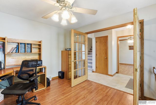 16914 Patterson Drive, Omaha, NE 68135