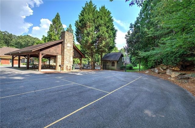16 Cambridge Way, Cartersville, GA 30121