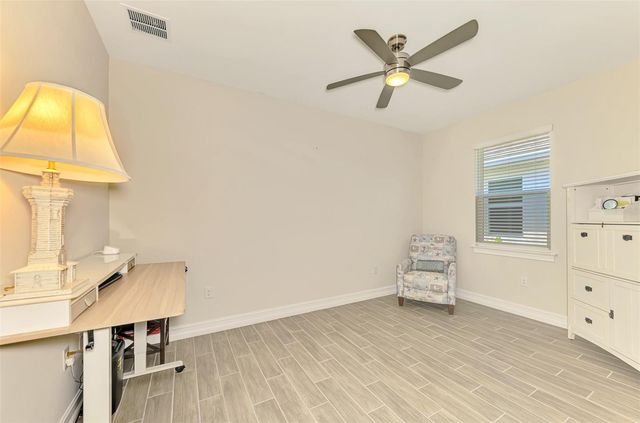 387 IBIZA LOOP, Venice, FL 34292