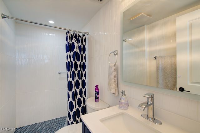 1766 Cape Coral PKWY E 407, Cape Coral, FL 33904