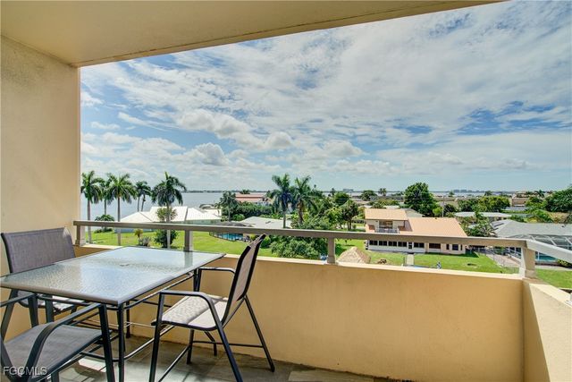 1766 Cape Coral PKWY E 407, Cape Coral, FL 33904