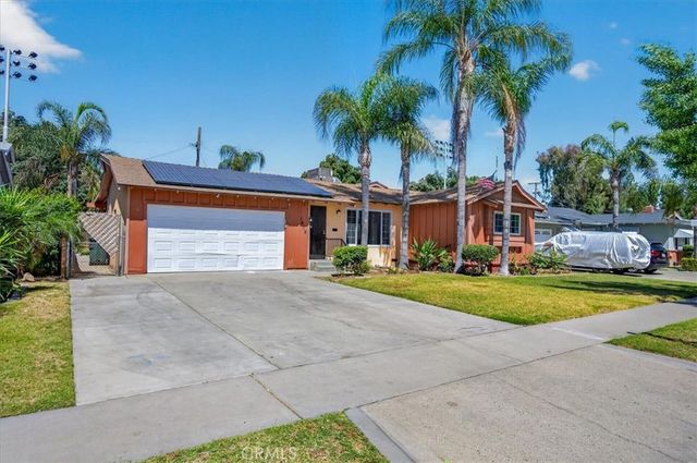 1604 S Sierra Vista, Fresno, CA 93702