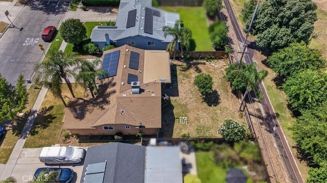 1604 S Sierra Vista, Fresno, CA 93702