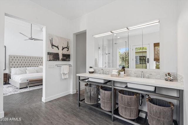 3230 E COLTER Street, Phoenix, AZ 85018
