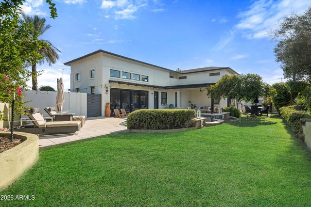 3230 E COLTER Street, Phoenix, AZ 85018
