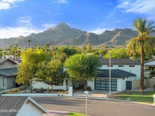 3230 E COLTER Street, Phoenix, AZ 85018