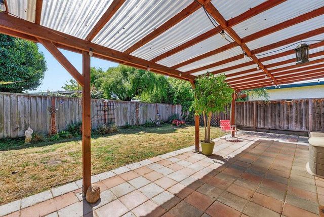 517 Tuttle Avenue, Watsonville, CA 95076