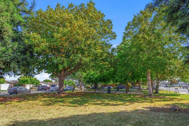 517 Tuttle Avenue, Watsonville, CA 95076