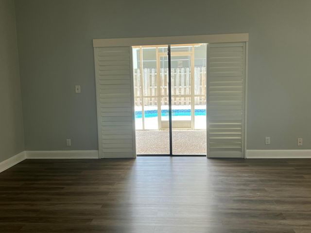 21023 Rustlewood Avenue, Boca Raton, FL 33428