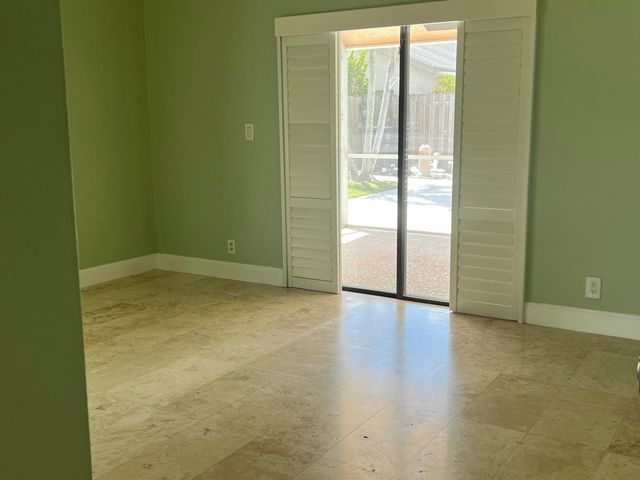 21023 Rustlewood Avenue, Boca Raton, FL 33428