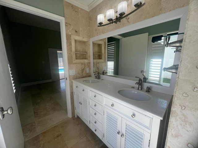 21023 Rustlewood Avenue, Boca Raton, FL 33428