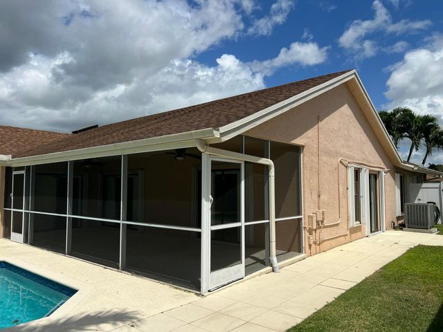 21023 Rustlewood Avenue, Boca Raton, FL 33428