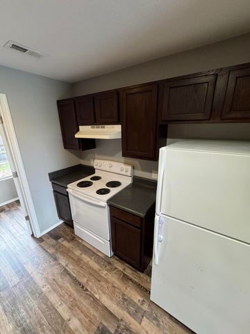 2901 Vineyards Parkway, 1-3, Branson, MO 65616
