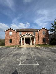 2901 Vineyards Parkway, 1-3, Branson, MO 65616