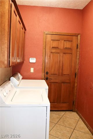 8152 Eagledancer Avenue, Las Vegas, NV 89129