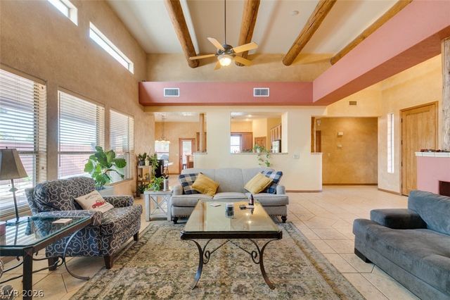 8152 Eagledancer Avenue, Las Vegas, NV 89129