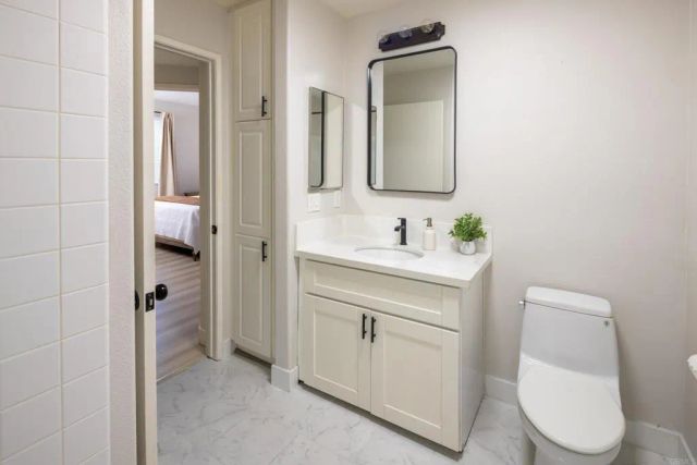 10810 Sabre Hill Dr. 175, San Diego, CA 92128